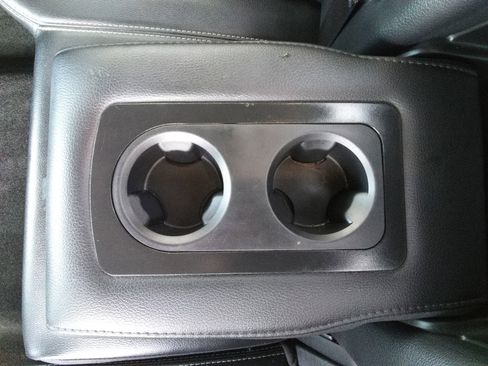 Used 2017 RAM 1500 Sport image 10