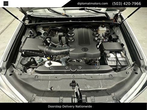 Used 2020 Toyota 4Runner TRD Off-Road image 44