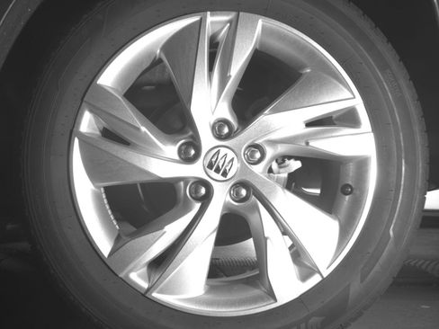 Used 2025 Buick Encore GX Preferred AWD/4WD image 16
