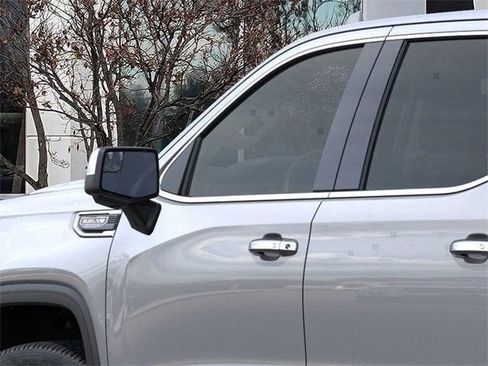 New 2026 GMC Sierra 1500 SLT image 36