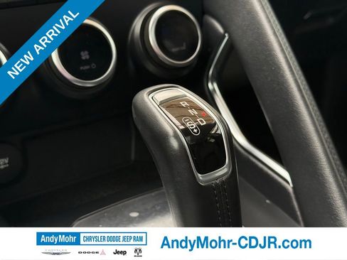 Used 2020 Jaguar E-PACE SE AWD/4WD image 27