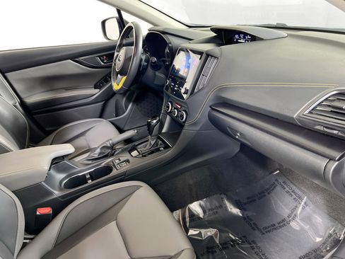 Used 2022 Subaru Crosstrek 2.5i Sport w/ Moonroof Package image 28