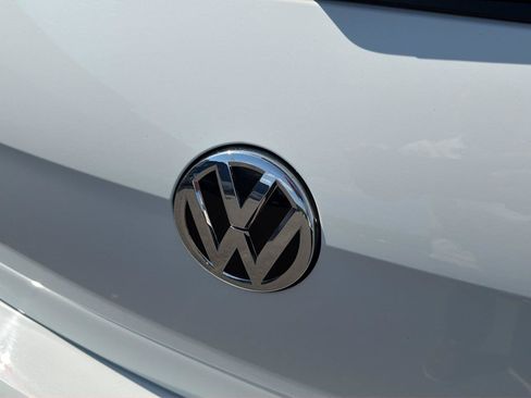 Used 2019 Volkswagen GTI Autobahn FWD image 46