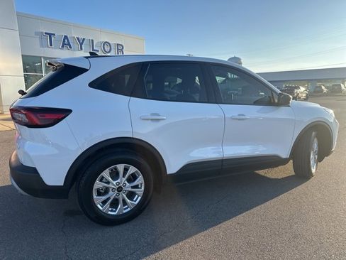 Used 2025 Ford Escape Active image 15