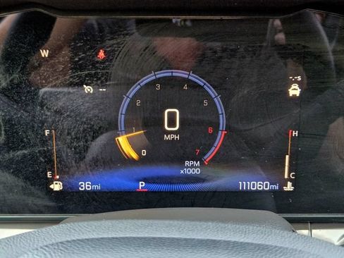 Used 2024 Chevrolet Trax ACTIV w/ Sunroof Package FWD image 14