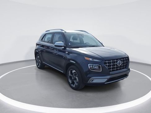 New 2026 Hyundai Venue SEL image 2