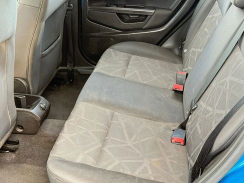 Used 2013 Ford Fiesta SE image 17