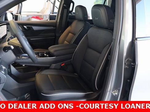 New 2026 Buick Enclave Sport Touring w/ Power Package image 12