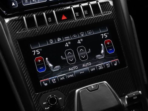 Used 2022 Lamborghini Urus image 57