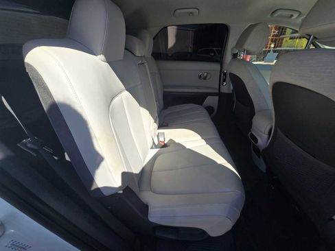 Used 2022 Hyundai Ioniq 5 SEL image 15