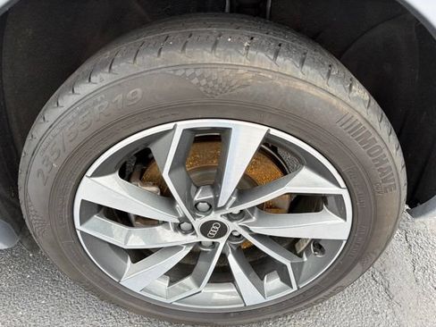 Used 2023 Audi Q5 2.0T Premium Plus AWD/4WD image 31