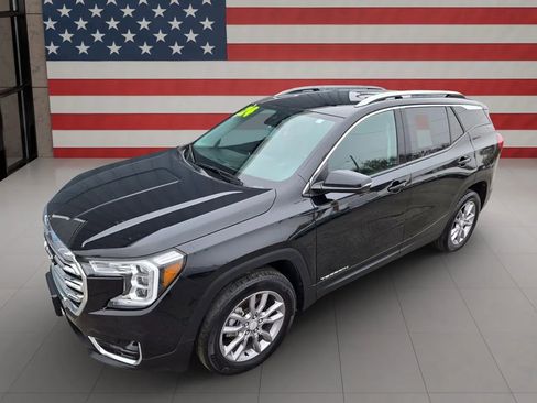 Used 2024 GMC Terrain SLT image 72