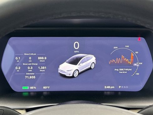 Used 2018 Tesla Model X 75D image 23