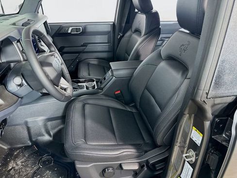 New 2025 Ford Bronco Big Bend image 9