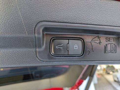 Used 2021 Ford Explorer ST w/ Equipment Group 401A image 22