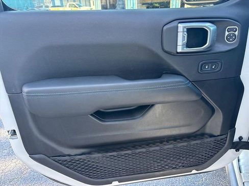 Used 2023 Jeep Wrangler Unlimited Rubicon 4xe w/ Cold Weather Group image 13