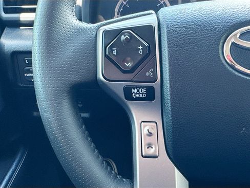 Used 2022 Toyota 4Runner TRD Sport w/ Technology Package AWD/4WD image 20