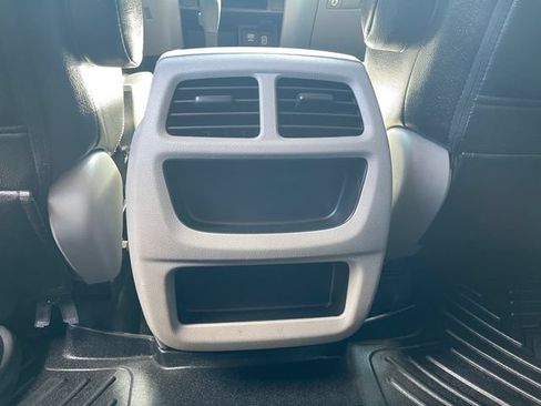 Used 2019 Honda Pilot LX image 18