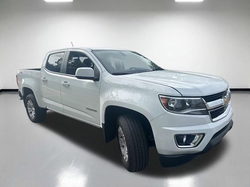 Used 2018 Chevrolet Colorado LT w/ LT Convenience Package AWD/4WD image 5