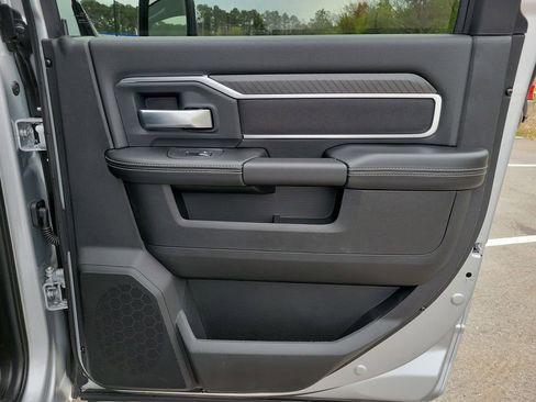 New 2026 RAM 2500 Big Horn AWD/4WD image 38