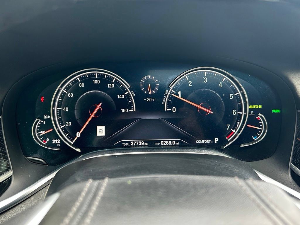 Used 2019 BMW 740i w/ Executive Package RWD image 19