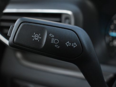 Used 2024 Ford Explorer Limited image 25