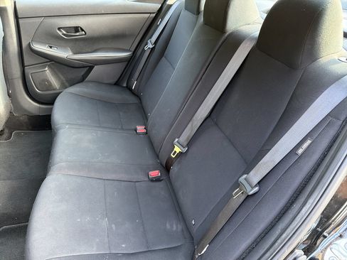 Used 2024 Nissan Sentra S FWD image 27
