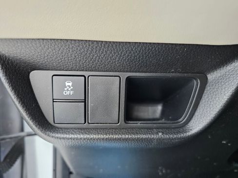 Used 2024 Honda HR-V LX image 27