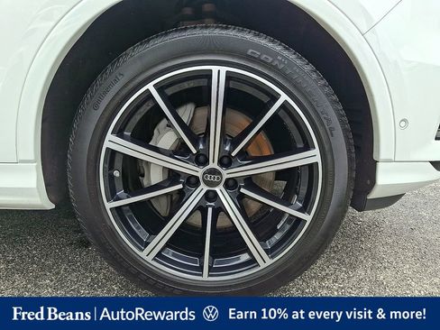 Used 2023 Audi Q7 3.0T Premium Plus w/ Premium Plus Package AWD/4WD image 11