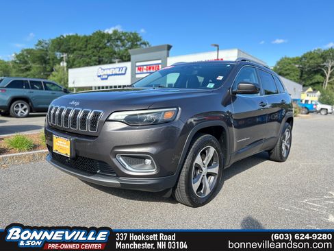 Used 2019 Jeep Cherokee Limited w/ Luxury Group AWD/4WD image 1