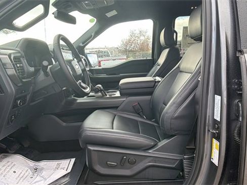 New 2025 Ford F150 Lariat w/ Equipment Group 501A Mid image 11