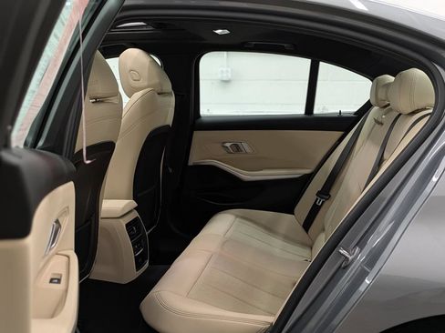 Used 2023 BMW 330i xDrive Sedan w/ Driving Assistance Package AWD/4WD image 39