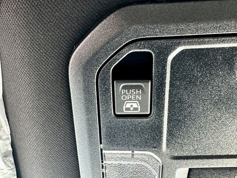 New 2026 Toyota Tundra SR5 image 31