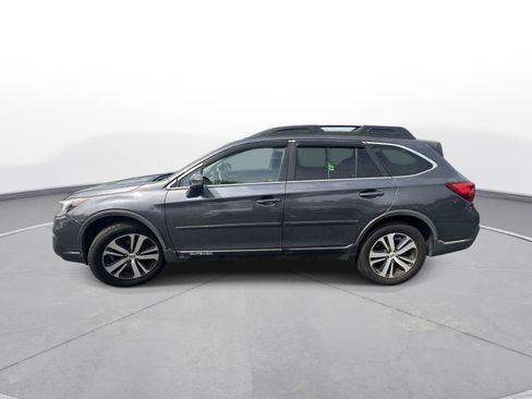 Used 2019 Subaru Outback 2.5i Limited AWD/4WD image 9