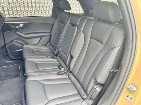 Certified 2025 Audi Q7 3.0T Premium Plus w/ Premium Plus Package image 11