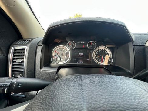 Used 2014 RAM 2500 Laramie AWD/4WD image 18