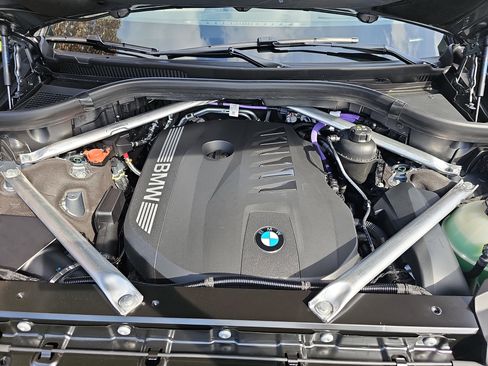 New 2026 BMW X7 xDrive40i w/ M Sport Package image 31