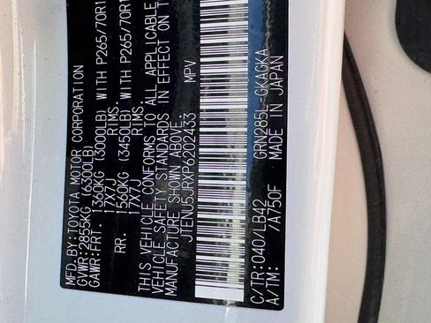 Certified 2023 Toyota 4Runner SR5 Premium w/ Moonroof Package image 26