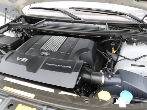 Used 2010 Land Rover Range Rover Supercharged AWD/4WD image 49