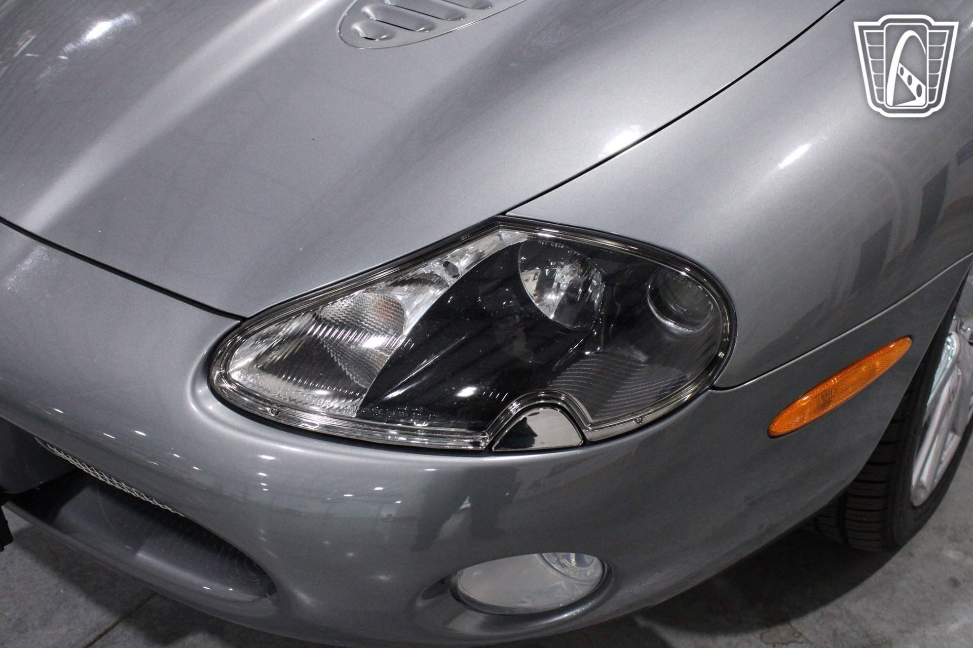 Used 2004 Jaguar XK8 Convertible RWD image 40