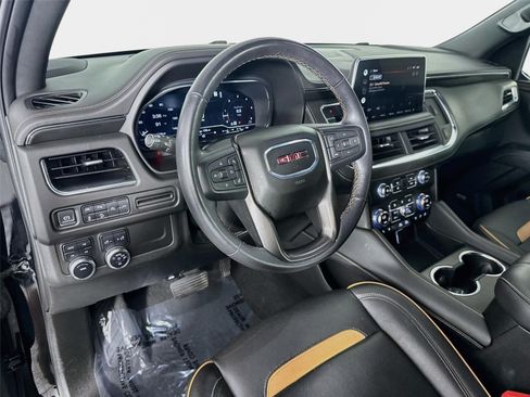 Certified 2022 GMC Yukon XL AT4 AWD/4WD image 9