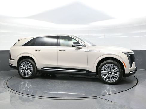 New 2026 Cadillac Escalade IQ Luxury 2 image 8