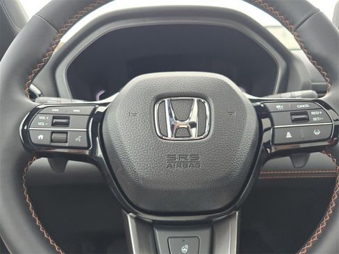 New 2025 Honda Pilot TrailSport image 29