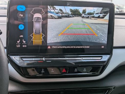 Certified 2023 Volkswagen ID.4 Pro RWD image 23