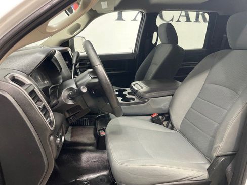 Used 2021 RAM 5500 Tradesman w/ Chrome Appearance Group image 29