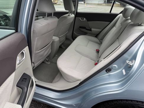 Used 2012 Honda Civic Hybrid Sedan image 12