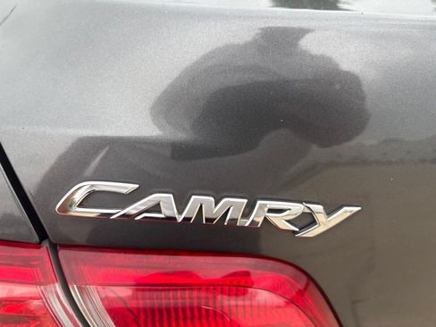 Used 2010 Toyota Camry XLE FWD image 23