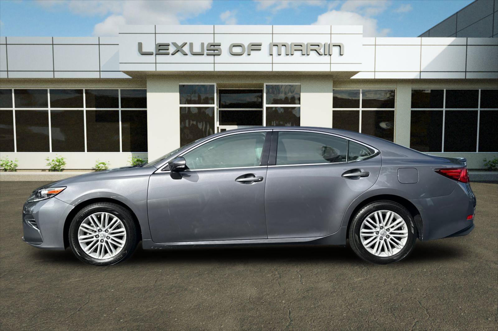 Used 2017 Lexus ES 350 FWD image 2