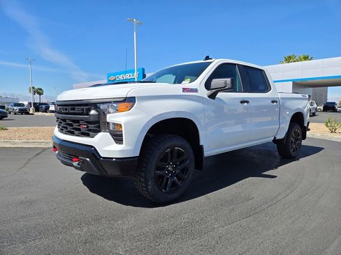 New 2026 Chevrolet Silverado 1500 Custom Trail Boss AWD/4WD image 2