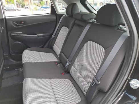 Used 2023 Hyundai Kona SE w/ Cargo Package AWD/4WD image 14